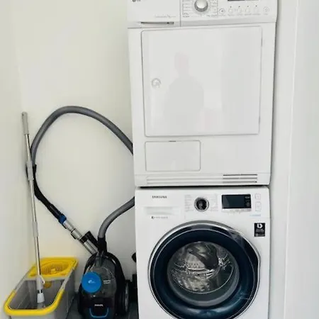 One Bedroom Flat With Private Terrace&parking-67b * Luksemburg